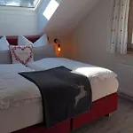 Nyaraló Alteck *